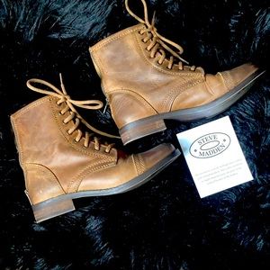 Steve Madden Ciomi combat boot